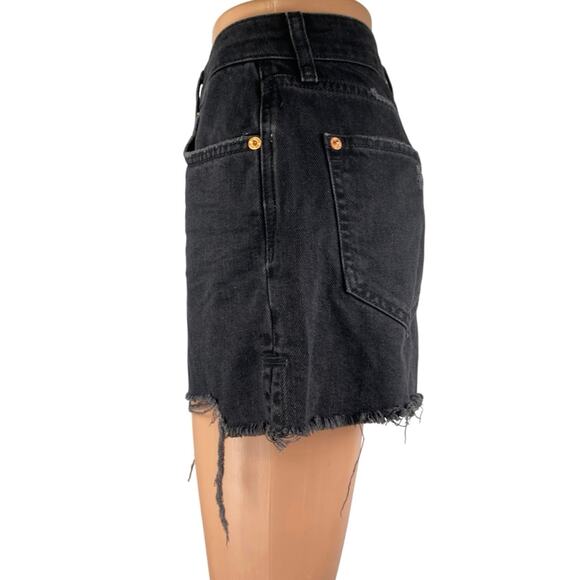 River Island Women's Black High Waist Frayed Raw Hem Cutoff Denim Jeans Shorts 8 - Picture 2 of 5